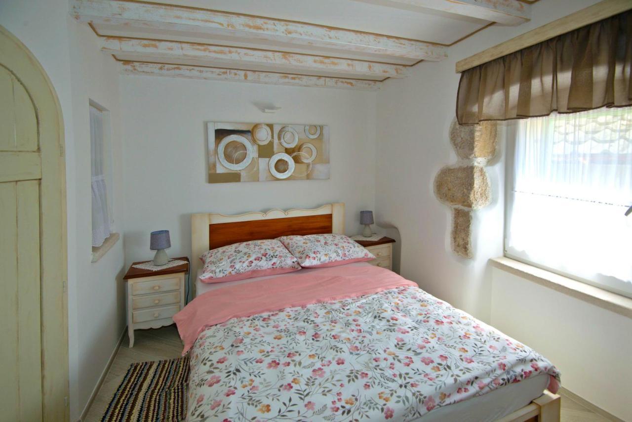 Apartment Sanjin With Sea View Baška Kültér fotó